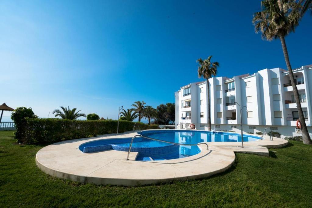 Palmeras 9 Menyber Nerja Exteriör bild